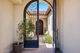 3555 E Glacier Pl, Chandler, AZ 85249 - Photo 3