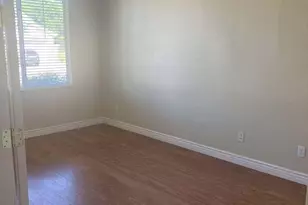 7033 W Irma Ln, Glendale, AZ 85308 - Photo 9