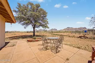 76 Mustang Ranch Rd, Elgin, AZ 85611 - Photo 23
