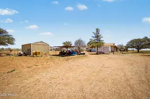 76 Mustang Ranch Rd, Elgin, AZ 85611 - Photo 37