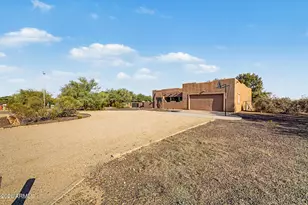 25645 W Blue Sky Dr, Wittmann, AZ 85361 - Photo 65