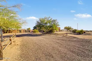25645 W Blue Sky Dr, Wittmann, AZ 85361 - Photo 69