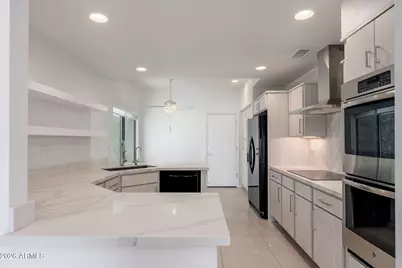 7272 E Gainey Ranch Road #15, Scottsdale, AZ 85258 - Photo 5
