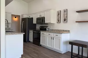 1438 E Cindy St, Chandler, AZ 85225 - Photo 7