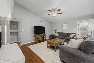 5725 E Nisbet Road, Scottsdale, AZ 85254 - Photo 9