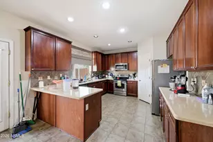 8201 S 51st Dr, Laveen, AZ 85339 - Photo 9