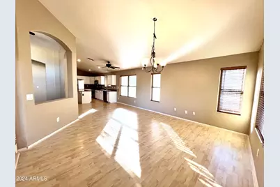 11210 E Pronghorn Avenue, Mesa, AZ 85212 - Photo 9