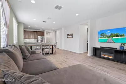 6919 S 13th Place, Phoenix, AZ 85042 - Photo 9