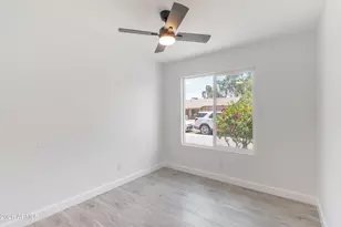 6924 W Beatrice St, Phoenix, AZ 85043 - Photo 15