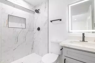 6924 W Beatrice St, Phoenix, AZ 85043 - Photo 17