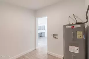 6924 W Beatrice St, Phoenix, AZ 85043 - Photo 11