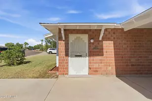 8425 E Rancho Vista Dr, Scottsdale, AZ 85251 - Photo 5