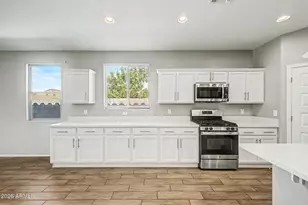 18362 W Illini St, Goodyear, AZ 85338 - Photo 9