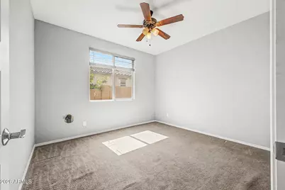 18362 W Illini Street, Goodyear, AZ 85338 - Photo 21