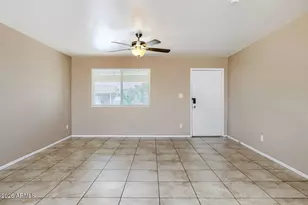 4526 E Burgess Ln, Phoenix, AZ 85042 - Photo 5
