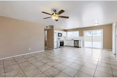 4526 E Burgess Lane, Phoenix, AZ 85042 - Photo 7