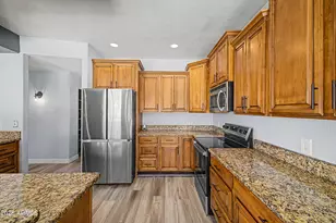 16813 S 31st Way, Phoenix, AZ 85048 - Photo 7
