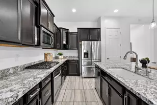 286 E Dogwood Dr, Chandler, AZ 85286 - Photo 9