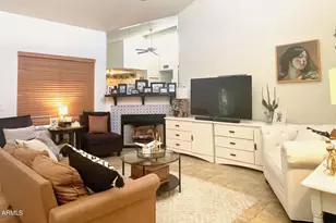 1017 E Maryland Ave E, Phoenix, AZ 85014 - Photo 9