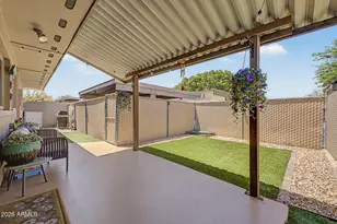 1733 E Ellis Dr, Tempe, AZ 85282 - Photo 21