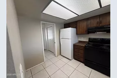 2072 E Donner Drive, Tempe, AZ 85282 - Photo 11