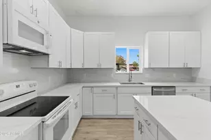 2709 E Phelps Rd, Phoenix, AZ 85032 - Photo 11