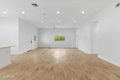 2709 E Phelps Road, Phoenix, AZ 85032 - Photo 9