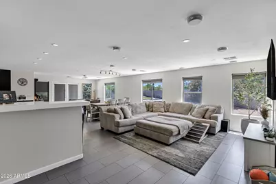 2461 W Goldmine Mountain Drive, San Tan Valley, AZ 85144 - Photo 11