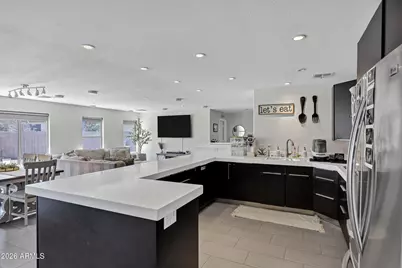 2461 W Goldmine Mountain Drive, San Tan Valley, AZ 85144 - Photo 15