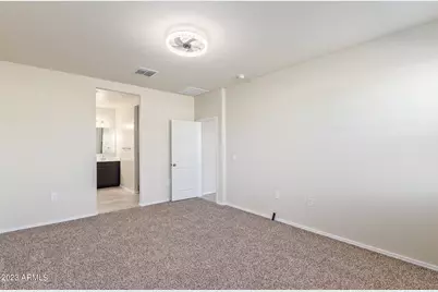 18646 W Buckskin Trail, Wittmann, AZ 85361 - Photo 17