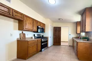 659 S Center St, Mesa, AZ 85210 - Photo 5