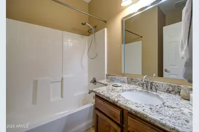 18017 W Desert Lane, Surprise, AZ 85388 - Photo 9