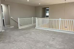 4638 E Navigator Ln, Phoenix, AZ 85050 - Photo 13