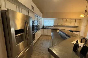 7035 W Morrow Dr, Glendale, AZ 85308 - Photo 5
