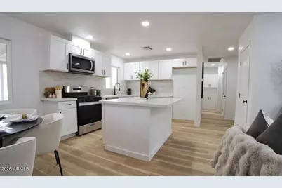 4437 E Almeria Road, Phoenix, AZ 85008 - Photo 5