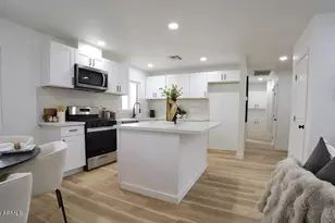 4437 E Almeria Rd, Phoenix, AZ 85008 - Photo 5