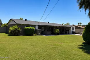 1818 W Las Palmaritas Dr, Phoenix, AZ 85021 - Photo 15