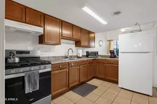 3202 N 67th Pl, Scottsdale, AZ 85251 - Photo 7