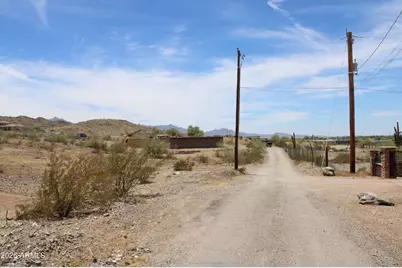 394X W Sunrise Avenue #-, Laveen, AZ 85339 - Photo 11