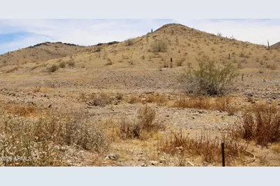 394X W Sunrise Avenue #-, Laveen, AZ 85339 - Photo 7