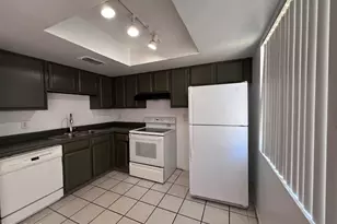 15601 N 27th St, Phoenix, AZ 85032 - Photo 5