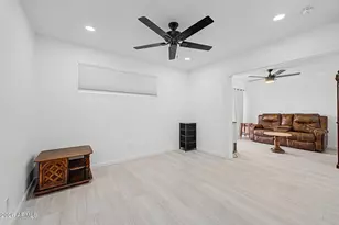 10325 N 95th Dr, Peoria, AZ 85345 - Photo 19