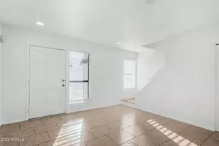 2842 E Beck Ln, Phoenix, AZ 85032 - Photo 5