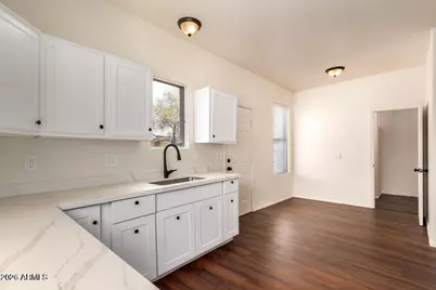 3430 E Cambridge Avenue, Phoenix, AZ 85008 - Photo 5
