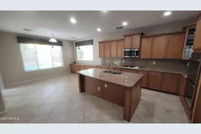7318 N Kirsten Avenue, Glendale, AZ 85305 - Photo 13