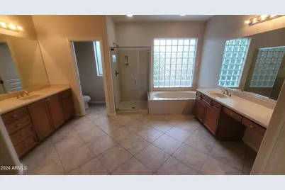 7318 N Kirsten Avenue, Glendale, AZ 85305 - Photo 3