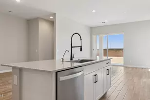 2611 W Satinwood Dr, Phoenix, AZ 85045 - Photo 25