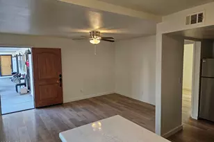1330 E Highland Ave, Phoenix, AZ 85014 - Photo 7