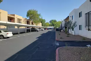 1330 E Highland Ave, Phoenix, AZ 85014 - Photo 17