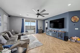 17279 W Dahlia Dr, Surprise, AZ 85388 - Photo 3